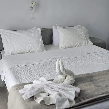 Santorini Sunrise 3* بيريسا