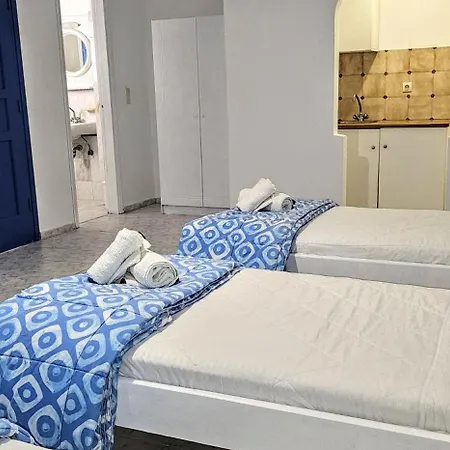 Santorini Sunrise Pleasure ホテル 3*