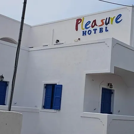 Pleasure Black Santorini Hotel