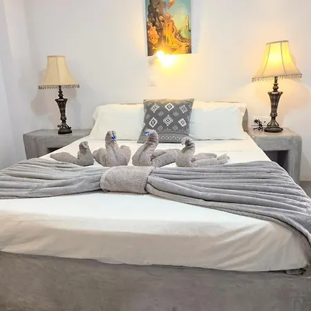 Santorini Sunrise Pleasure 페리사