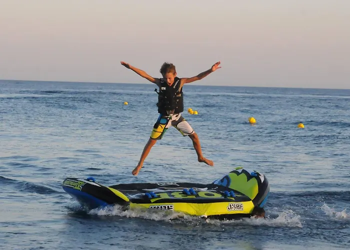 Santorini Sunrise 3*