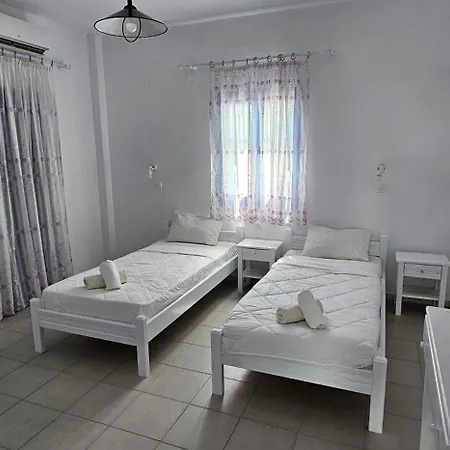 Otel Pleasure Black Santorini 3*