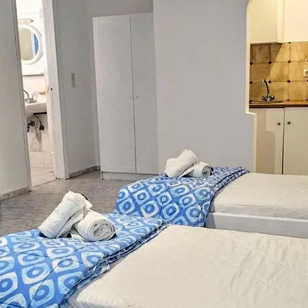 Pleasure Black Santorini Hotel 3*