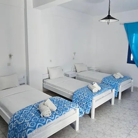 Pleasure Black Santorini Otel 3*