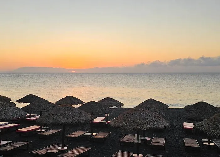 Santorini Sunrise Перисса