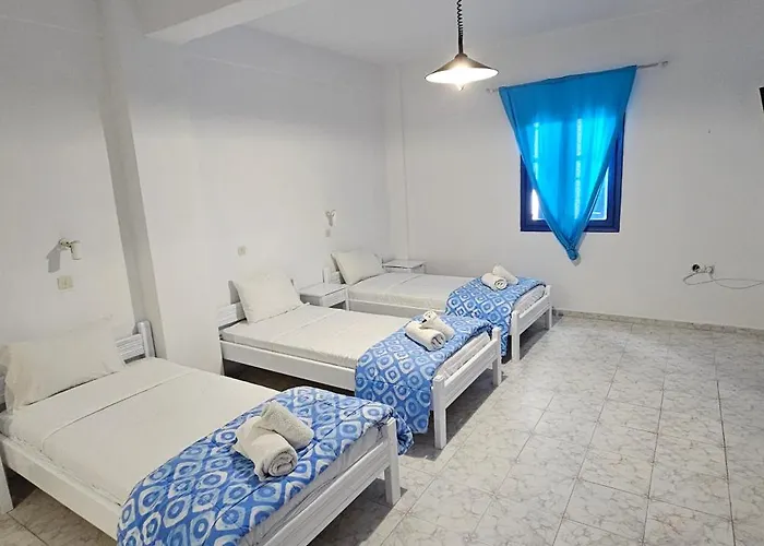 Santorini Sunrise 3*