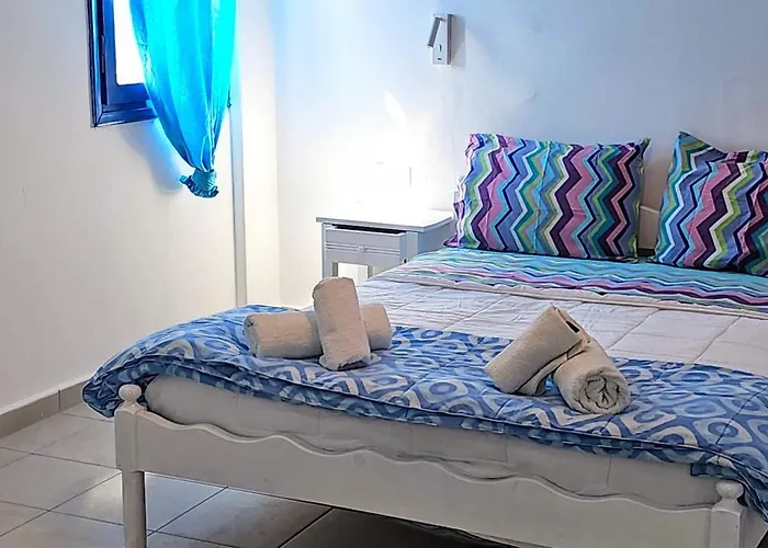 Santorini Sunrise Perissa (Santorini)