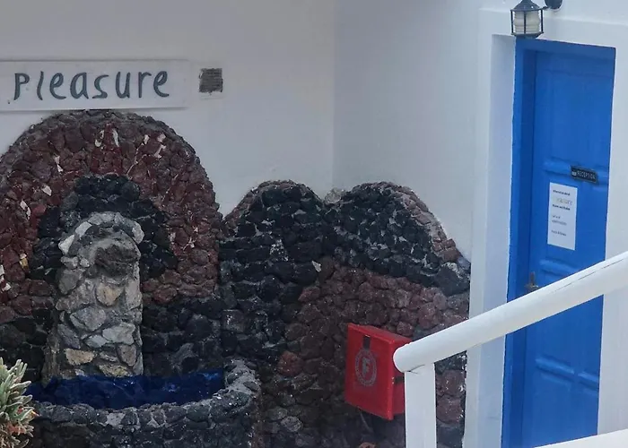 Santorini Sunrise Отель 3*